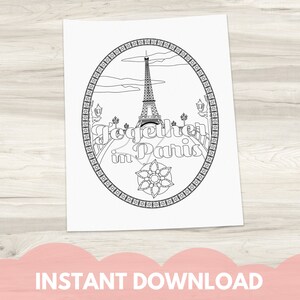 Puede incluir: Una página para colorear en blanco y negro con la Torre Eiffel en París, Francia. El texto "Juntos en París" está escrito en una fuente decorativa.