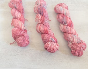Hand dyed fingering - Malibu