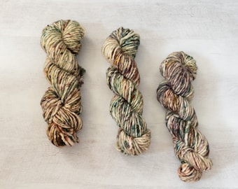Hand dyed single ply bulky - Foliage