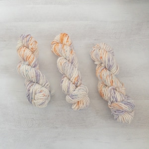 Hand dyed single ply bulky - In Bloom