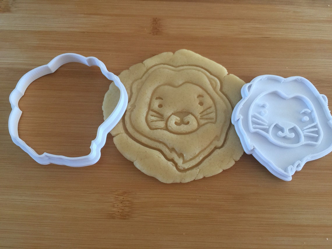 Mufasa From the Lion King Cookie Cutter 2 Piece 1 X Etsy