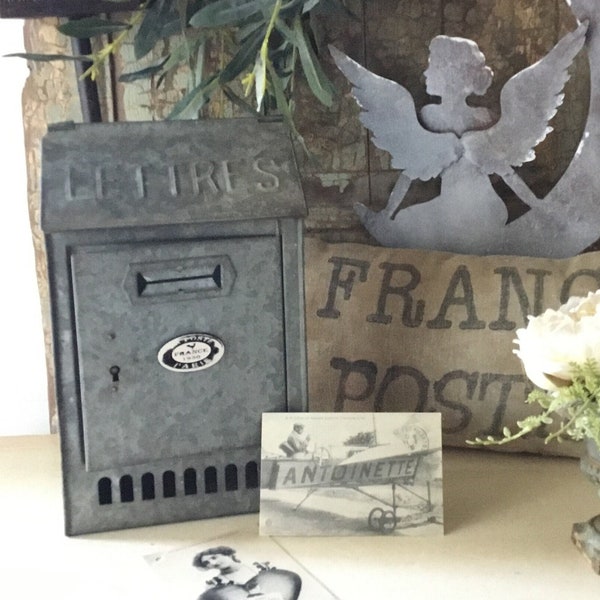 Französischer Briefkasten, Briefkasten, Französische Post, Briefe, Bürodekor, Wohndekor, Zink, französisches Landhaus, schicke Kampagne