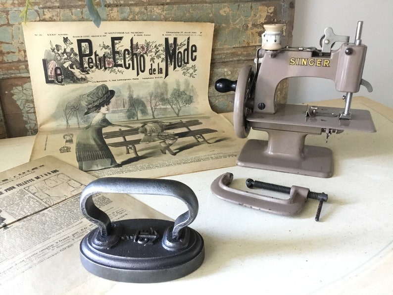 Beige Little Singer Sewing Machine for Children With Its Etsy