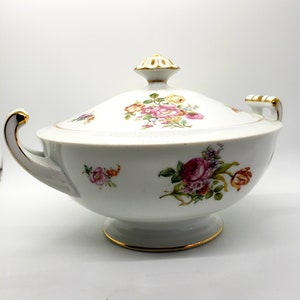 Imperial China, Dresdenia, Occupied Japan, Round Covered Vegetable Bowl, With Lid, Vintage 40s IMP35