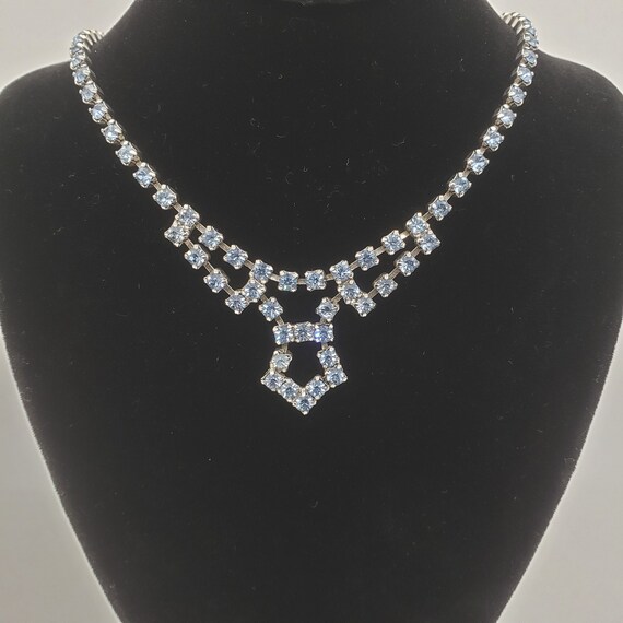 Classic Vintage 1950s Light Blue Rhinestone Neckl… - image 1