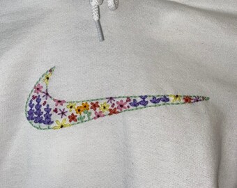 nike embroidered flower hoodie sweatshirt