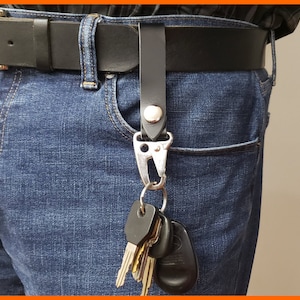 Leather Keychain for Men, Men&#39;s Keychain, Belt Attachment Keychain, Durable  and Heavy Duty Keychain, Gift Ideas for Men