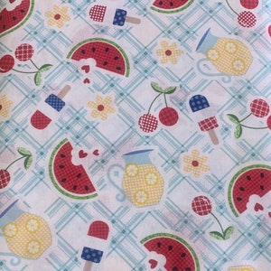 Maywood Studio Red White and Bloom 100% Cotton Quilt Material Sewing Yardage Fat Quarter summer fruit plaid watermelon lemon
