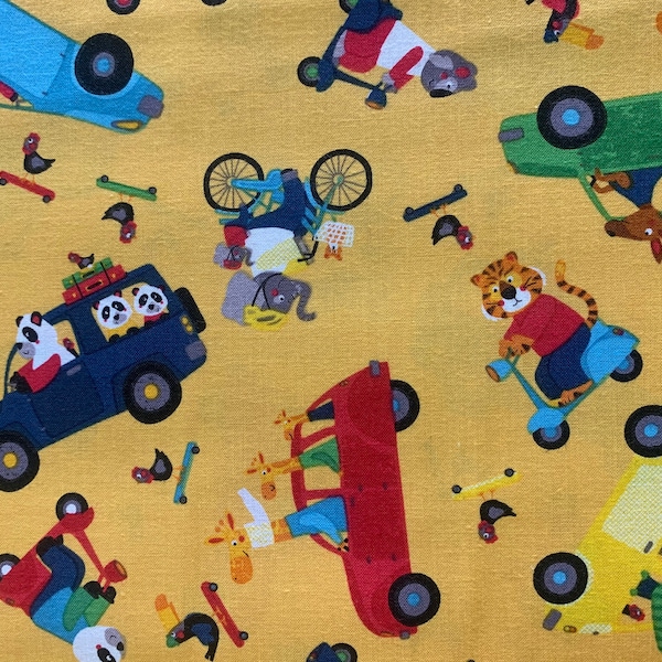 Bus &Scooter Animals 100% Cotton fabric Quilt Busy Street Clothworks Fabric Sewing Yardage Fat Quarter Children’s print