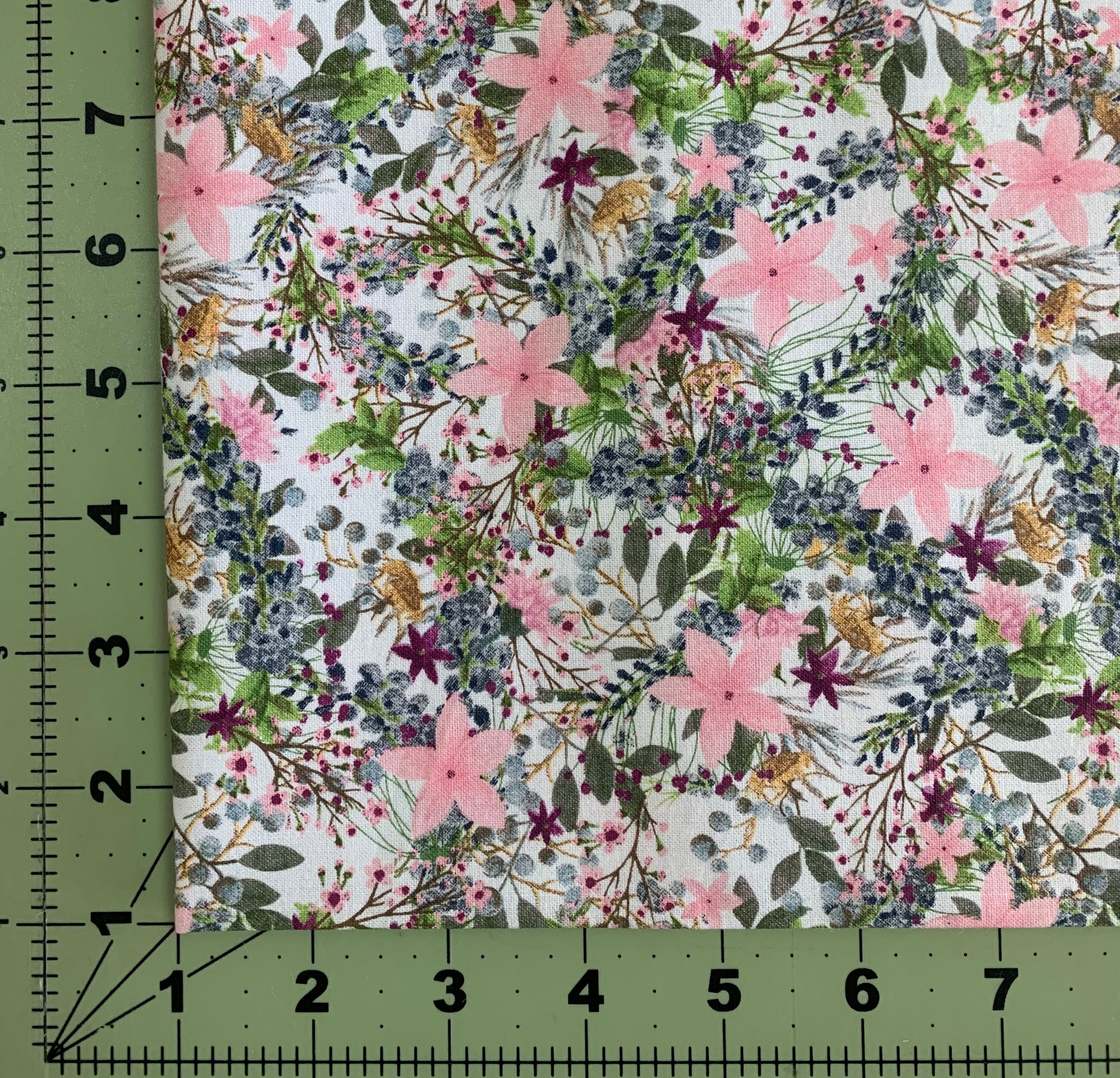 ＪＵＮ Pink Floral 100% Cotton Quilt Material Touch of Spring Beth