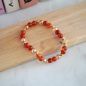Queen Aries Stretch Zodiac Bracelet | Fire Agate Stones