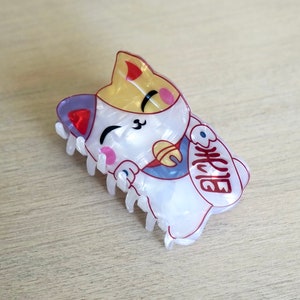 Japanese Lucky Cat Hair Clip / Hair Claw