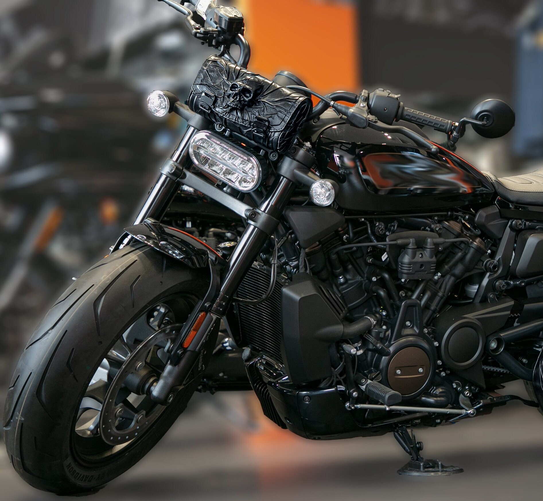 Harley v rod bag - Etsy México, image size:1893x1746