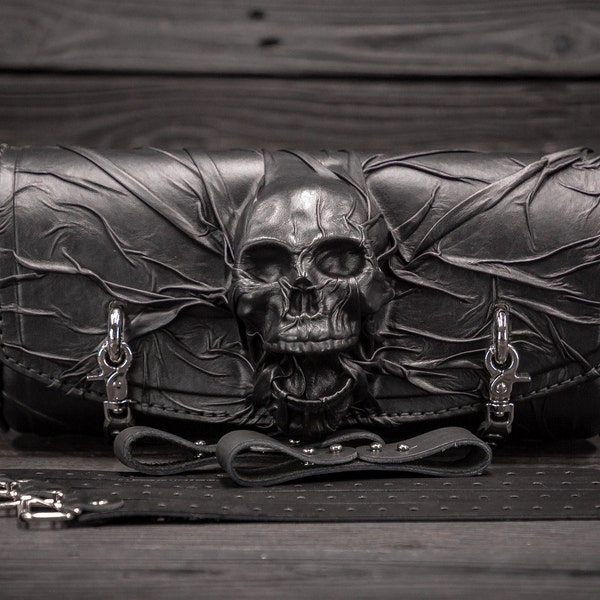 Motorcycle's black leather fork bag Skull, Handmades leather barbag Skull, Black leather roll bag, Motorcycle's crumpled leather bag Skull