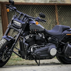 Motorrad schwarze Ledertasche für die Schwinge Skull Bob, Motorrad Leder Satteltasche Skull Bob, schwarze Ledertasche für die linke Seite Skull Bob