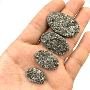 Calidad 100% Natural Mica Druzy Cabochon AAAA para hacer envoltorio de alambre de joyería hecho a mano y para la curación de reiki y meditación