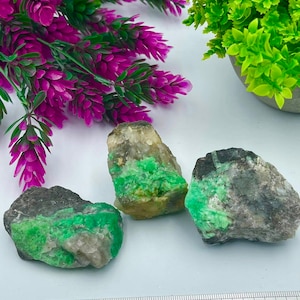 100% Natural Raw Emerald AAAA+ Top High Grade Quality. Bright Green Color.Best For Polishing Cutting Jewelry Available in Wholesale price.