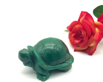 100% Genuine Green Aventurine HandMade Turtle Carving Stone / Top High Quality Carving Stone / Best for Home Decoration Gift And Collection.