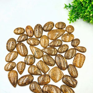 Cabochão de pedra Mariam Jasper suave de alta qualidade 100% original. Item raro, melhor para fazer jóias cabochão feito à mão com fio de cura