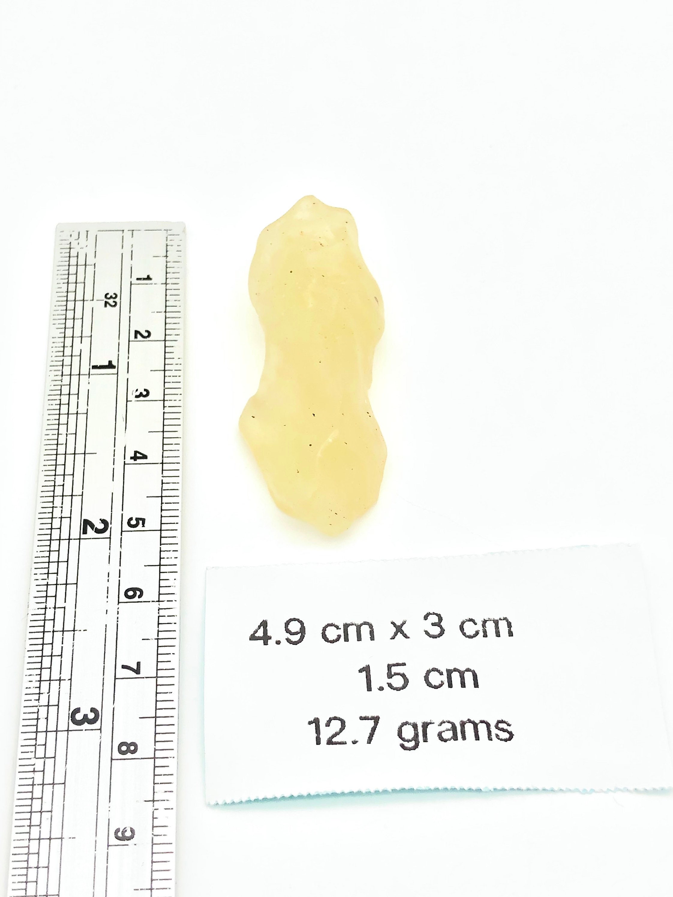 1 Pc 100% Natural Libyan Desert Tektite  Origin From Sahara Desert Libya   Size 4.9cmx3cmx1.5cm  Weight 12.7g - Etsy