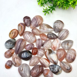 Cabochão de ágata do Botswana liso 100% natural de alta qualidade. Item exclusivo, melhor para fazer embrulhos de arame artesanais de joias.