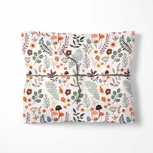 Fungi and Floral Wrapping Paper Sheets, Luxury Large Gift Wrap Rolls, Fall Recyclable Gift Wrap, Eco Friendly Autumn Leaf Wrap