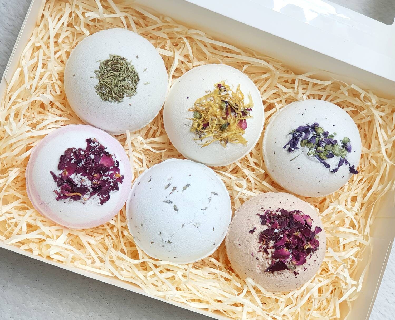 NATURAL BATH BOMBS box of 4 or 6 large vegan friendly bath Etsy