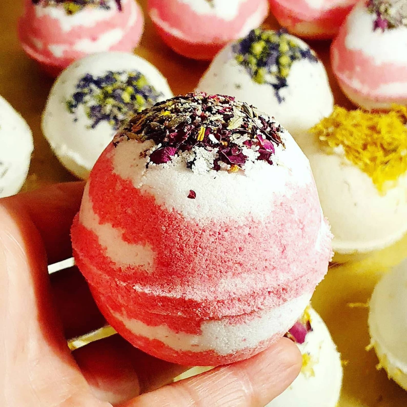 LUXURY BATH BOMBS box of 6 large scented bath bombs in a gift Etsy