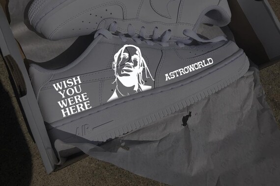 nike air force 1 super mario