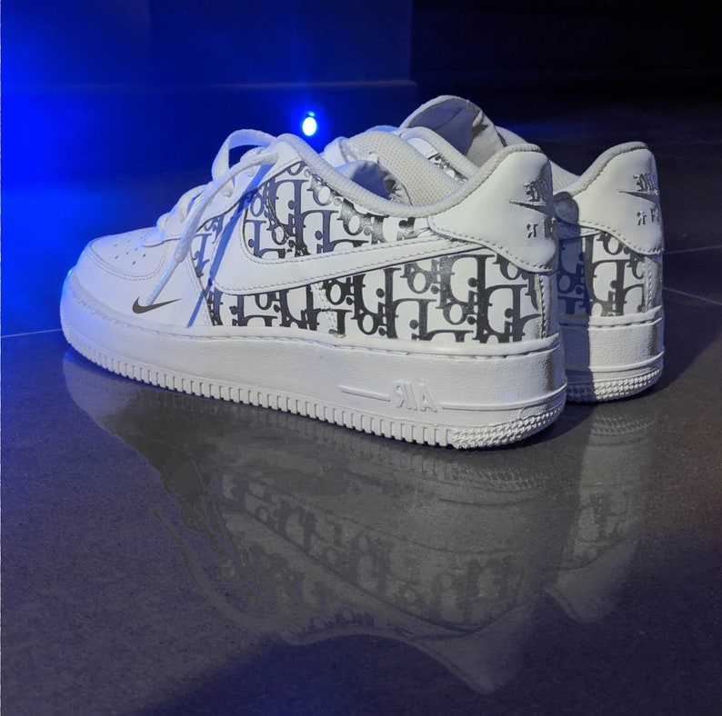 holographic af1
