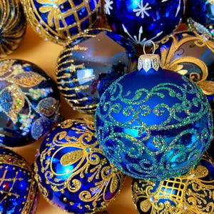 Set of 10 Blue Glass Christmas Ornaments – Handmade Baubles with Glitter and Gold – Elegant Vintage Tree Decor – Royal Holiday Set