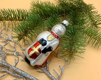 Knight Christmas Glass ornament, Elegant old style tree decor, Aluminum Christmas Tree, Crafted glass figurine, Glass Tree decoration 2023