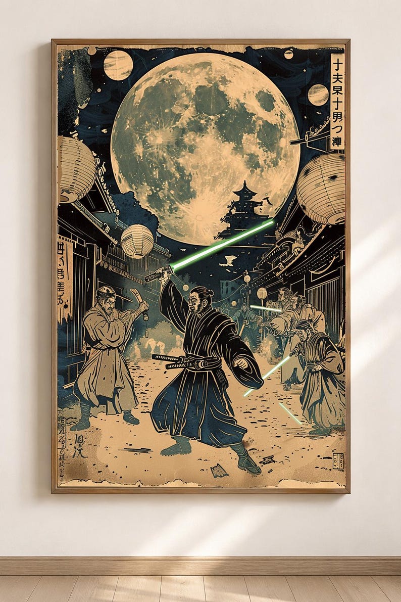 Peut inclure: Une affiche murale rectangulaire repr&eacute;sentant une illustration stylis&eacute;e de personnages en v&ecirc;tements traditionnels en duel avec des &eacute;p&eacute;es lumineuses vertes. La sc&egrave;ne se d&eacute;roule de nuit sous une grande pleine lune, avec des lanternes en papier.