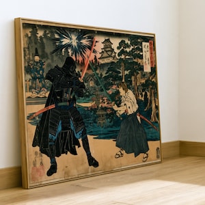 Peut inclure: Une impression d'art encadrée représentant une illustration de style ukiyo-e avec une silhouette en armure sombre et une autre en vêtements clairs s'affrontant avec des épées lumineuses, devant un château japonais et des arbres.