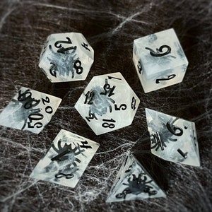 SPIDER WEB Dice | Handmade Resin Set Made in Italy for Tabletop Gamer, RPG, DnD, Dungeons and Dragons | Fast Shipping Options at Checkout