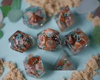 SIREN Song Dice | Real SEASHELL Handmade Resin Set Made in Italy for Tabletop Gamer, Dungeons and Dragons | Fast Shipping Option at Checkout