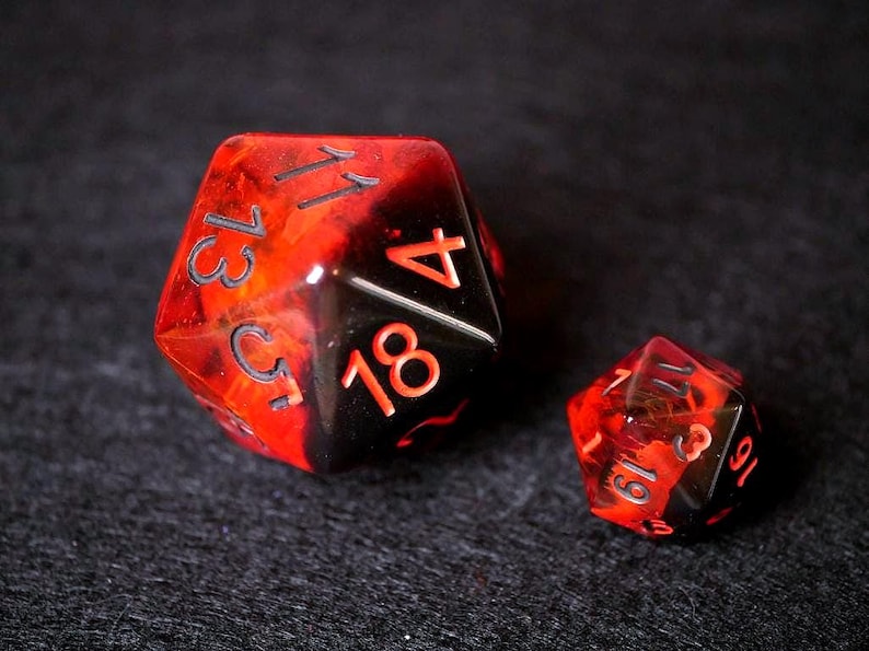 BLOOD RAGE Dice | Handmade Resin Set for RPG, Dungeons and Dragons, Curse Of Strahd, Vampire Masquerade | Fast Shipping Option at Checkout afbeelding 8