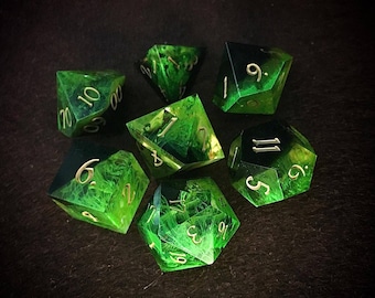 ELDRITCH POISON Dice | Handmade Resin 7 Dice Set with Box for Call Of Cthulhu, Alien, DnD, Dungeons and Dragons | Fast Shipping at Checkout
