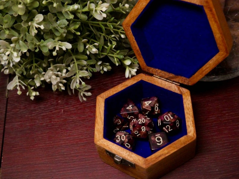 RED WINE Dice Real Cork Handmade Resin Set Made in Italy with Box for DnD, Dungeons and Dragons, Pathfinder Fast Delivery at Checkout image 7