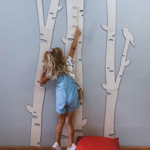 Birken Baum Wachstumslineal, helle Holz Messlatte, Höhenmesser Aufkleber aus Holz, Kinderzimmer Wandkunst, Kinderzimmer Dekor