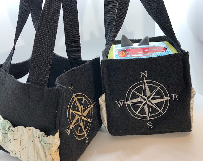 Travel themed Toniebox carrier embroidered Toniebox bag black two different map designs gold vs silver