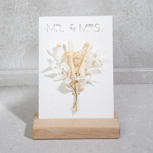 Carte avec fleurs séchées Carte de mariage Mr & Mrs Boho Porte-cartes de mariage Coffret cadeau Papier de soie Idée cadeau Mariage Nature