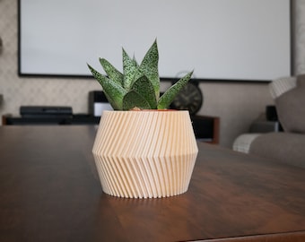 Best for modern indoor planter, wood planter, succulent and cacti