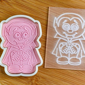 Halloween Vampire Cookie Cutter + Embosser