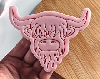 Highland Cow Cookie Cutter + Stamp