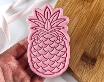 Pineapple Cookie Cutter + Stamp