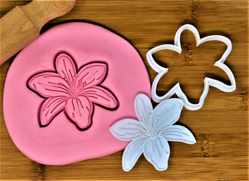Flower Cookie Cutter Stamp / Lilly Flower Cookie Cutter Etsy