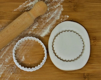 Round Scalloped Circle Cookie Cutter
