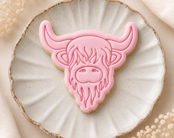 Highland Cow Cookie Cutter + Stamp