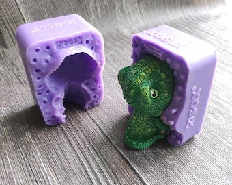 3D Monster Dinosaur Shape Mold Candle Crafts Molds Cake Mold Easy 3D Halloween Handmade Silicone Soap And Candle Mold